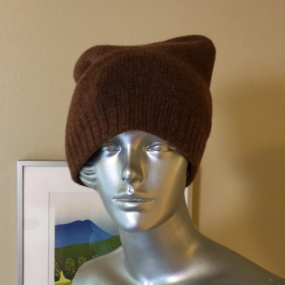 100% Cashmere Knit Beanie Reversible by St. Bernard